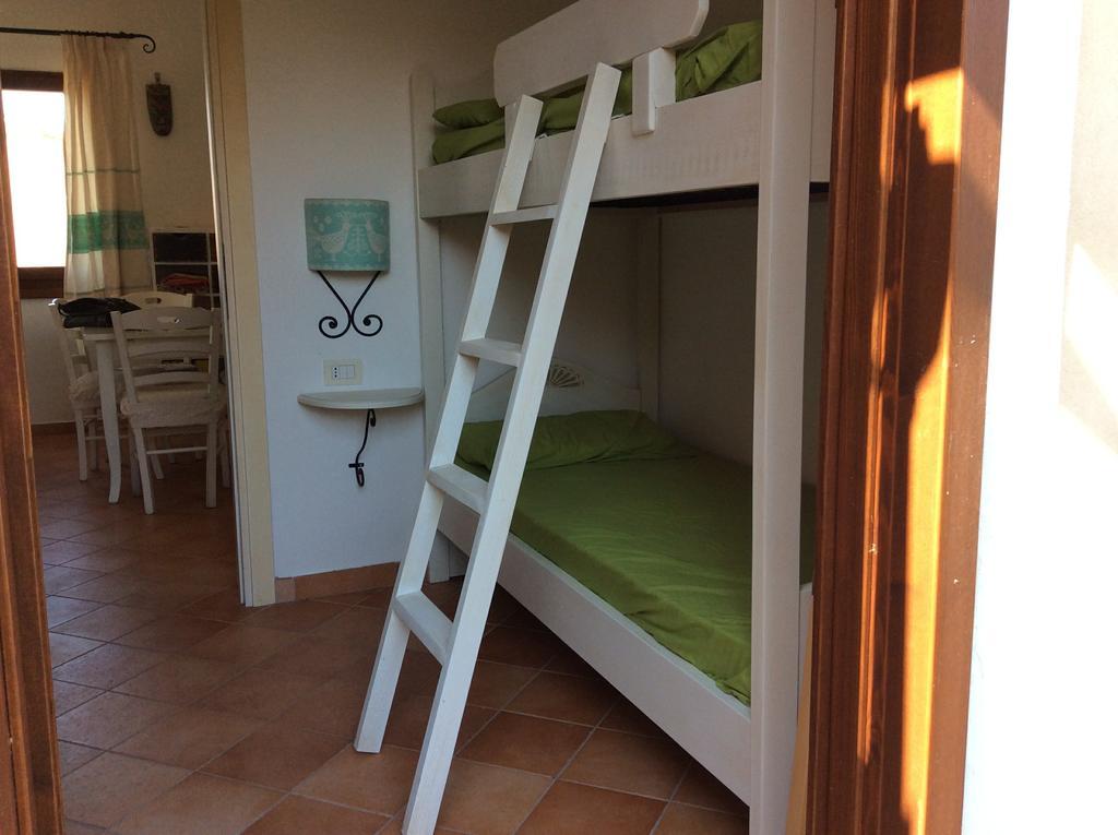 Sardinia Beach Apartments Aglientu Exterior foto