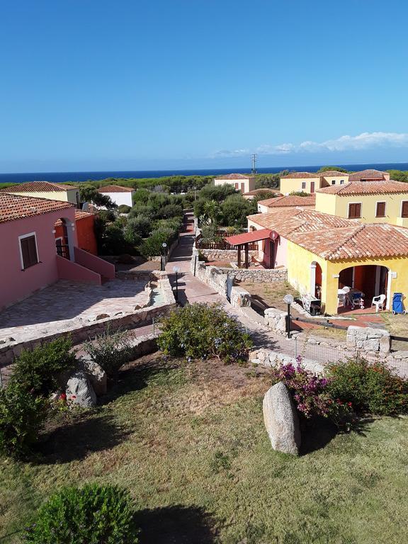 Sardinia Beach Apartments Aglientu Exterior foto