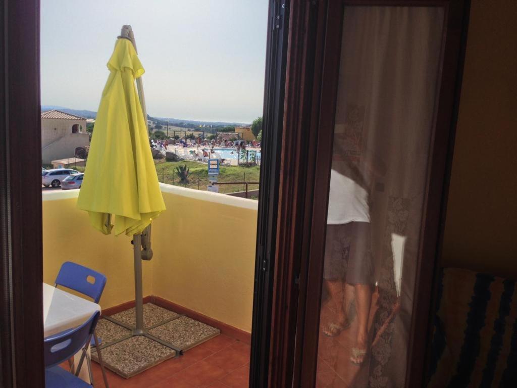 Sardinia Beach Apartments Aglientu Exterior foto
